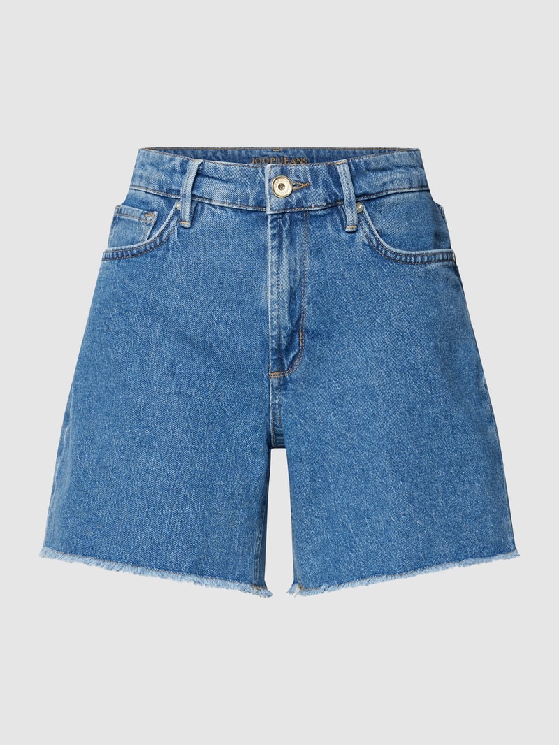 Jeansshorts mit ausgefransten Beinabschlüssen in jeans