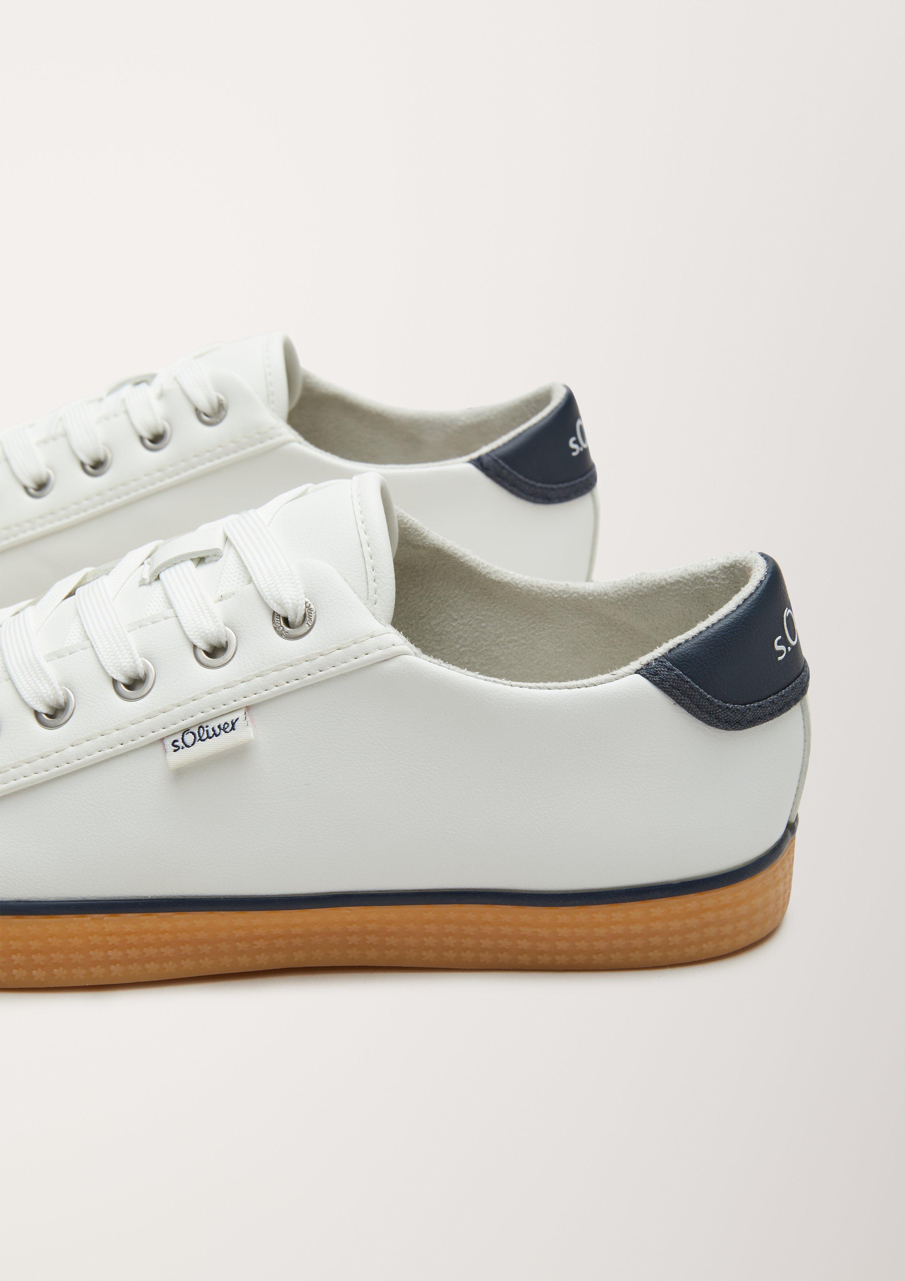 Sneaker mit Kontrastdetails  6005683-157