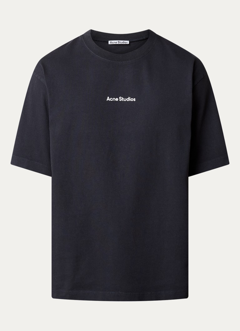 Acne Studios -t-paita logopainatuksella
