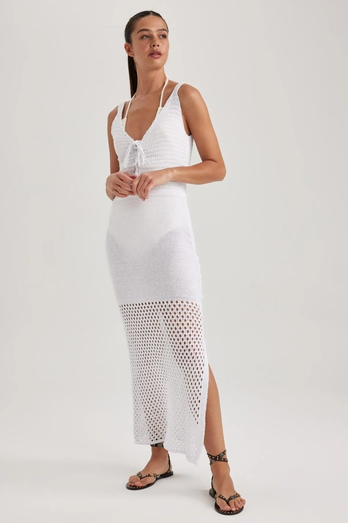 DeFacto  Fall In Love – Strandkleid mit Riemchen und Schlitz und Häkeldetails A6717ax23sm