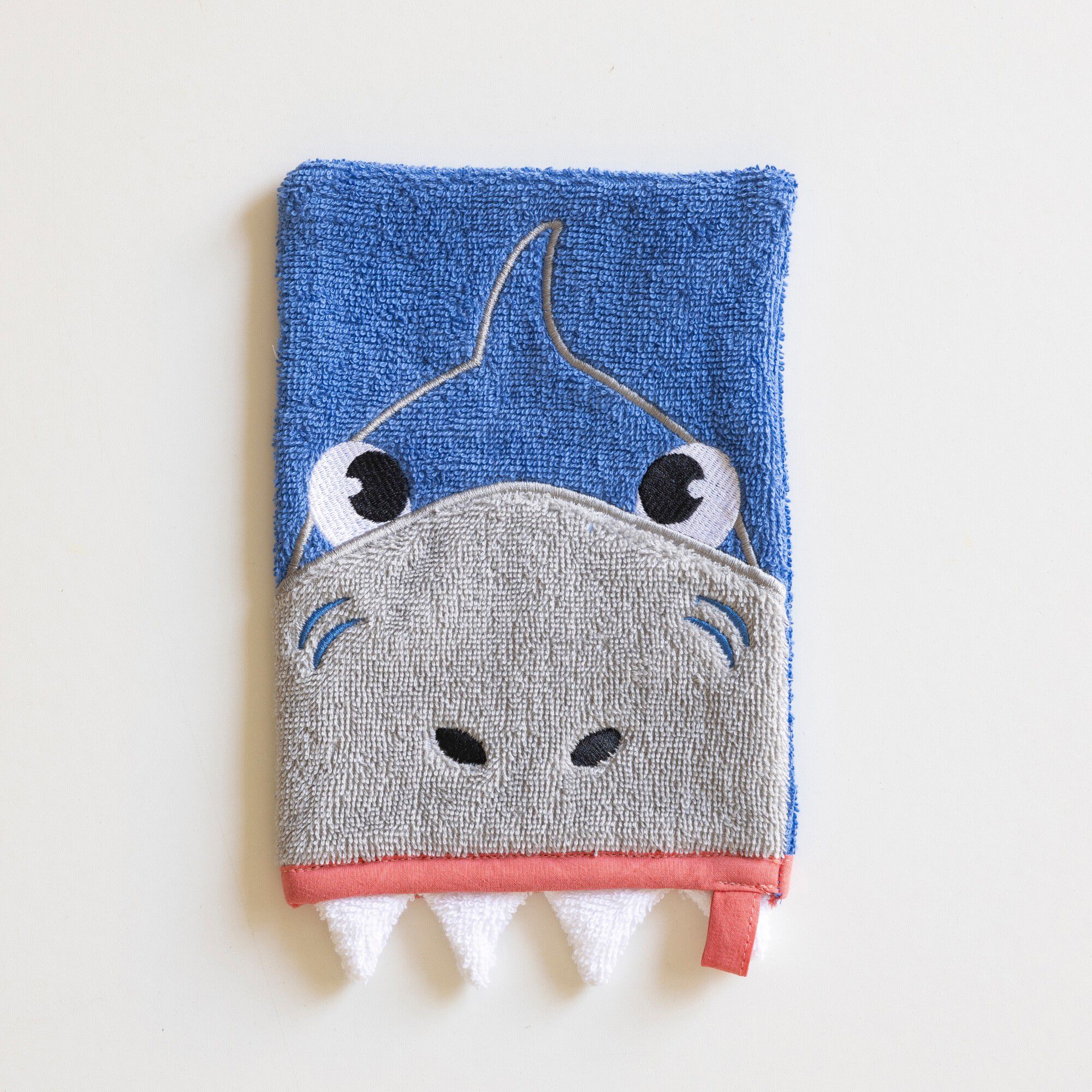 Collection éponge enfant brodée personnalisable requin coton