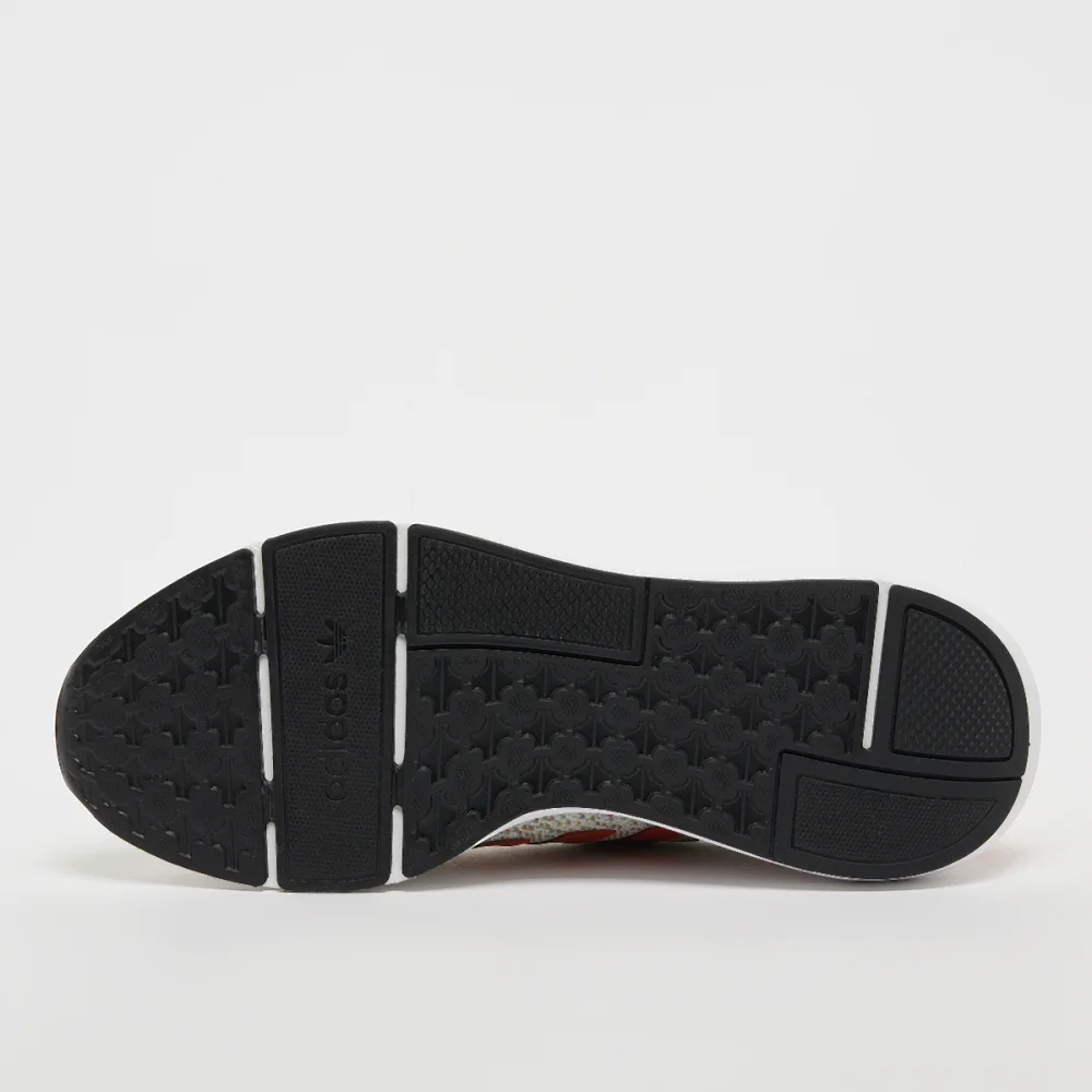 adidas SWIFT Run 22 GW6824 / gelb