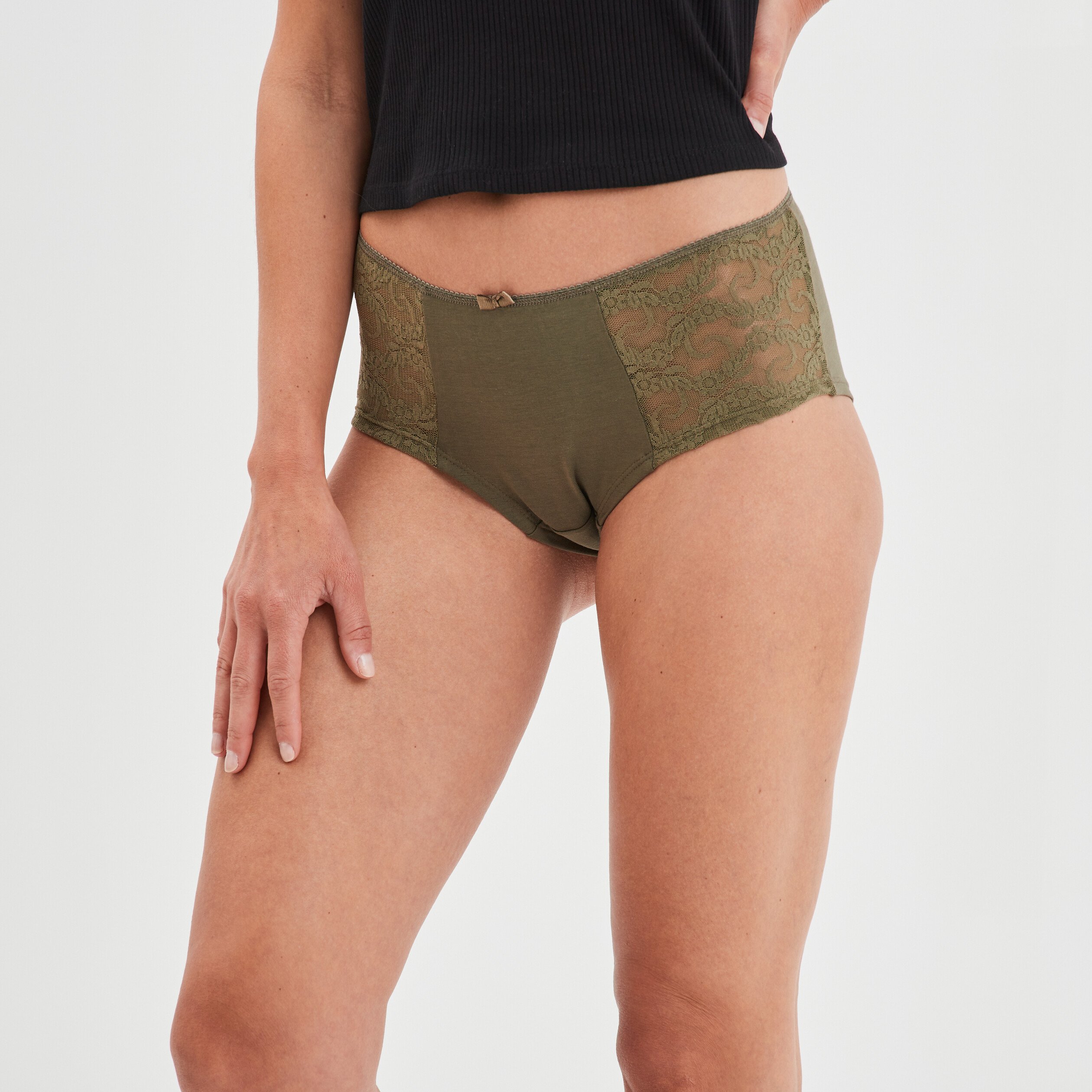 Shorty en coton avec dentelle vert kaki femme | La Halle