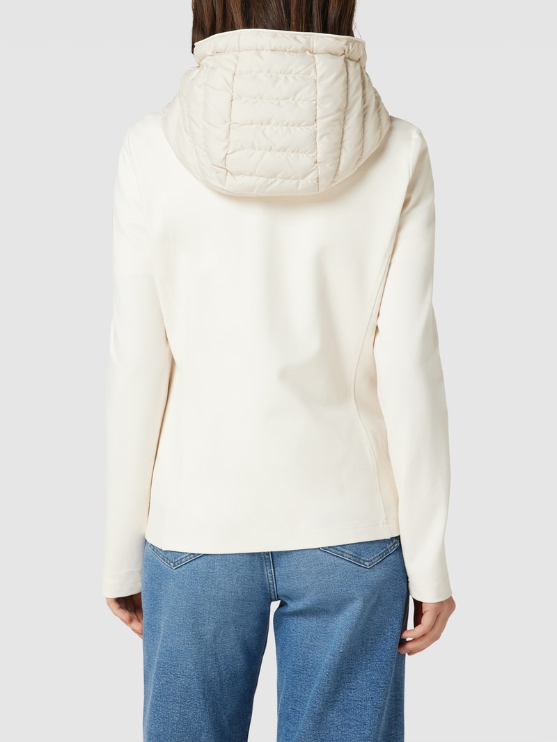 Hybridjacke mit Label-Patch in sand