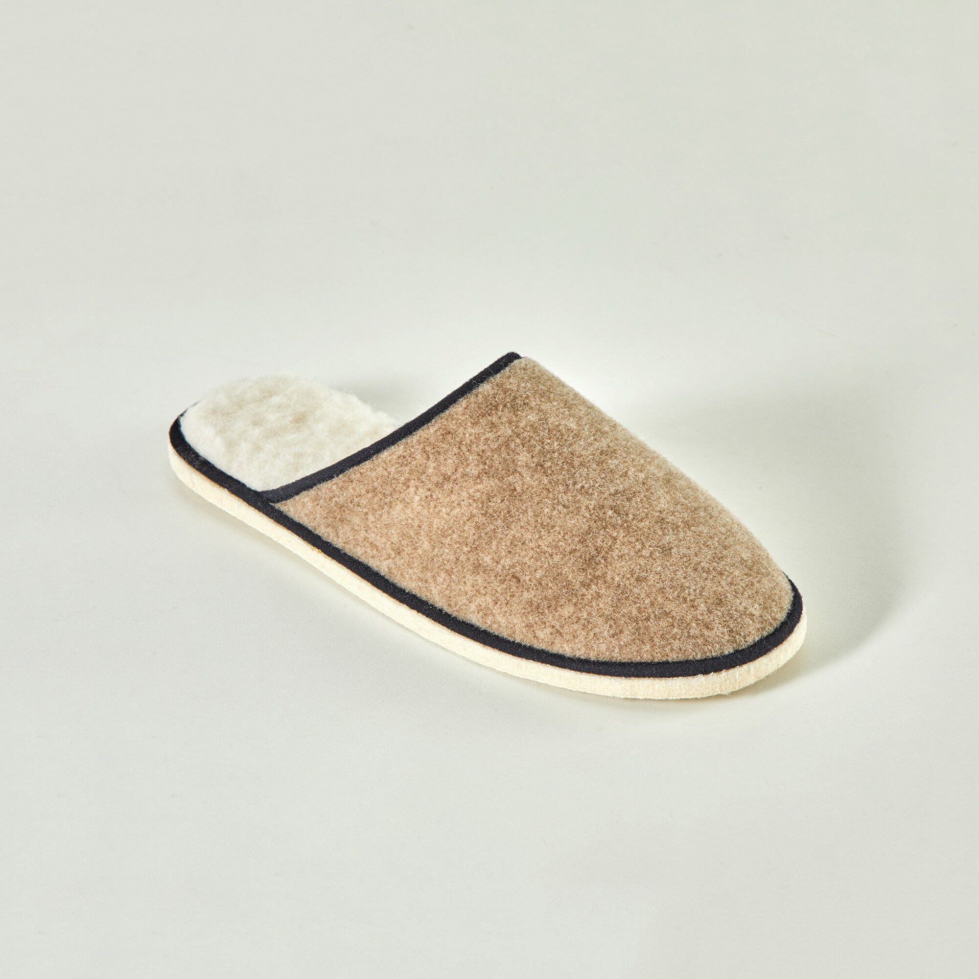 Chaussons mules, collection 