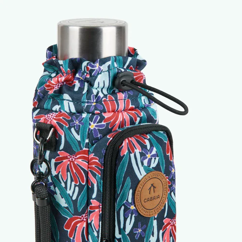 Edea blue water bottle holder