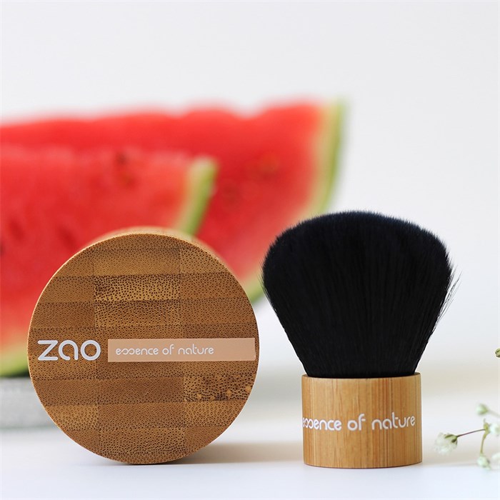 Kabuki Brush