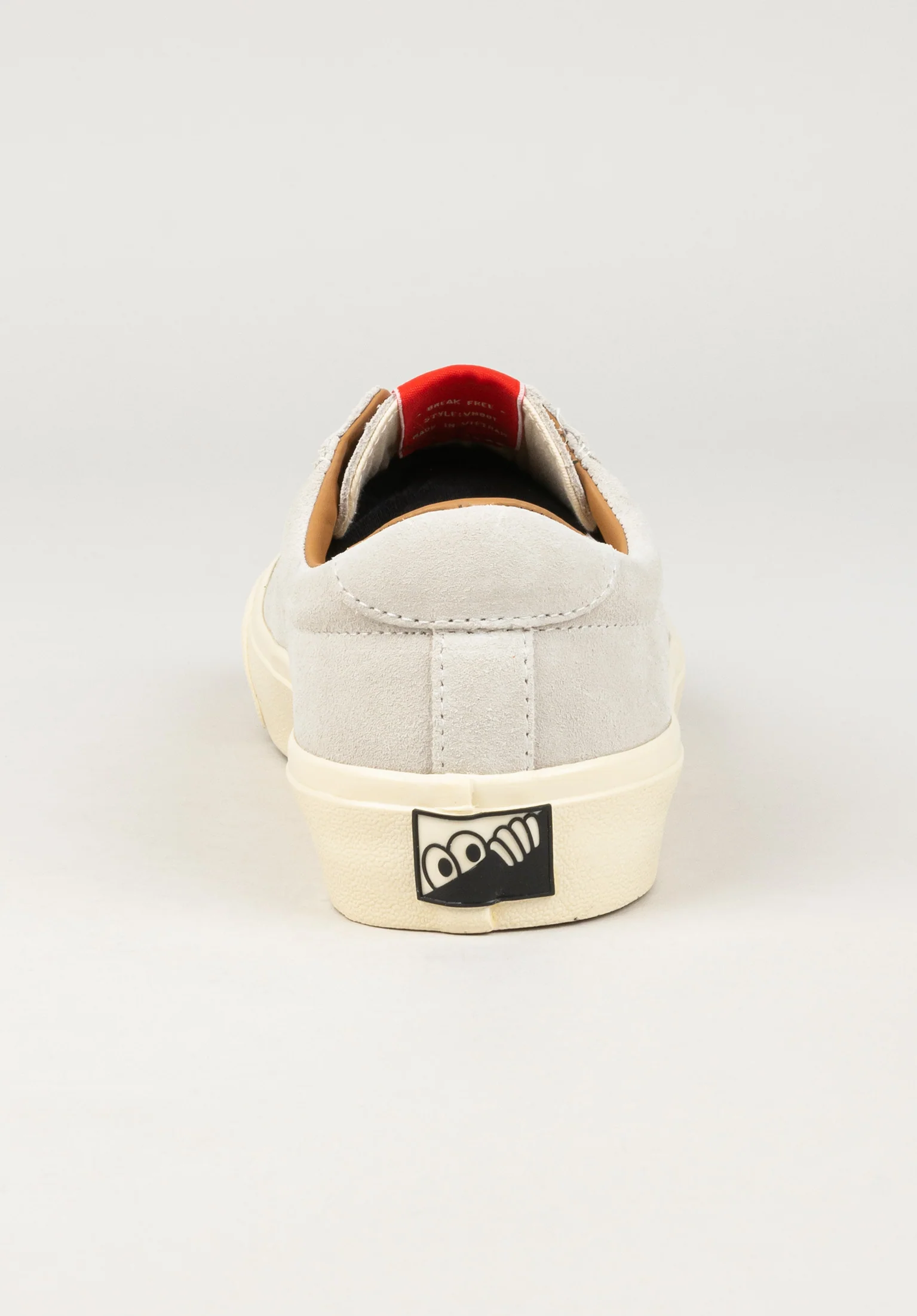 VM001 Suede Low