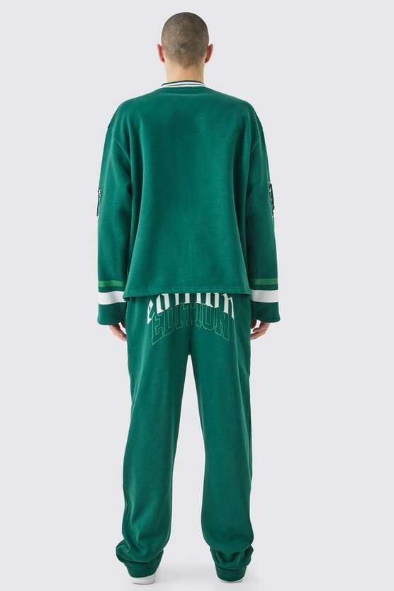 Oversize Sweatshirt-Trainingsanzug mit V-Ausschnitt und Applikation