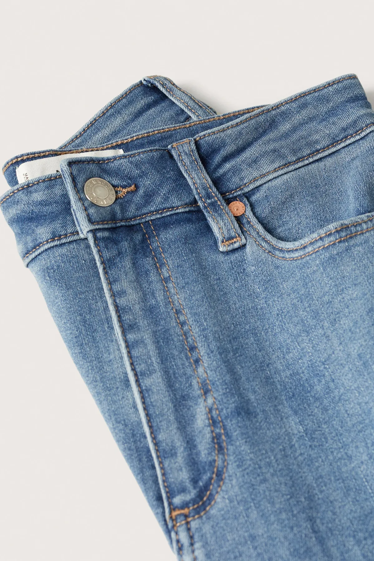 MANGO  Blaue Damenjeans 27050828