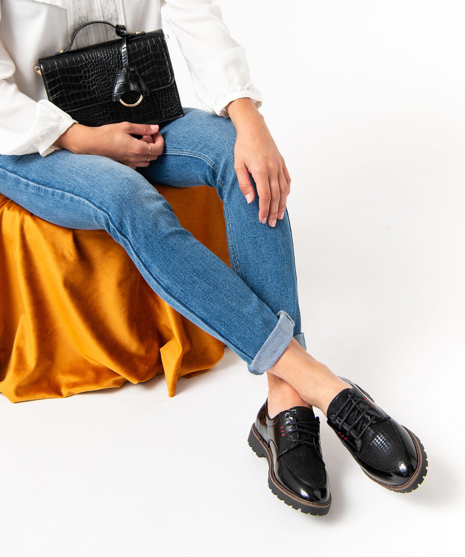Derby verni avec semelle crantée femme noir | GEMO