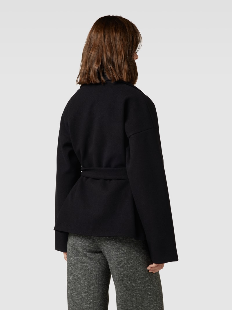 Jacke mit Bindegürtel Modell 'Jannet' in schwarz