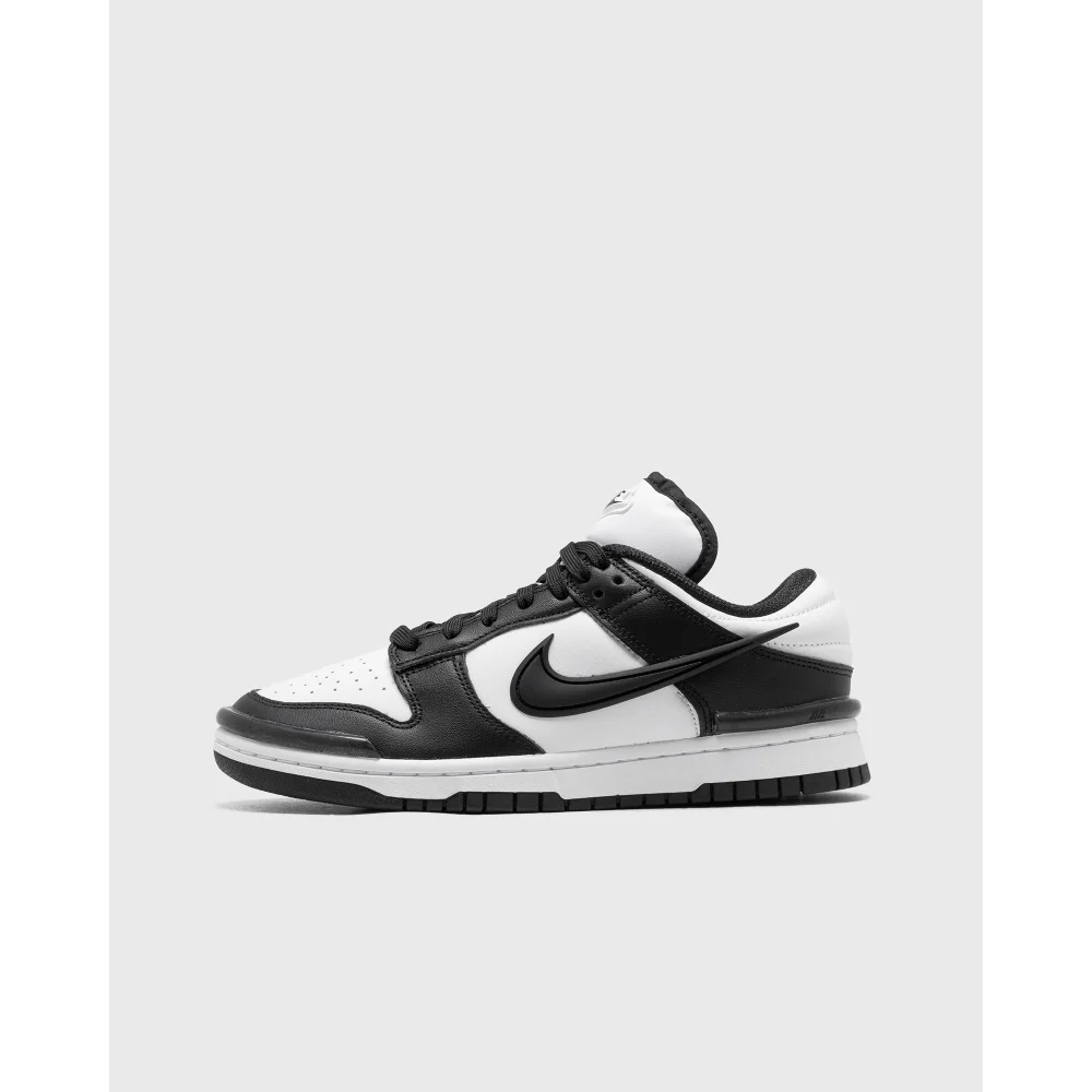 Nike Dunk Low Twist DZ2794-001 / schwarz