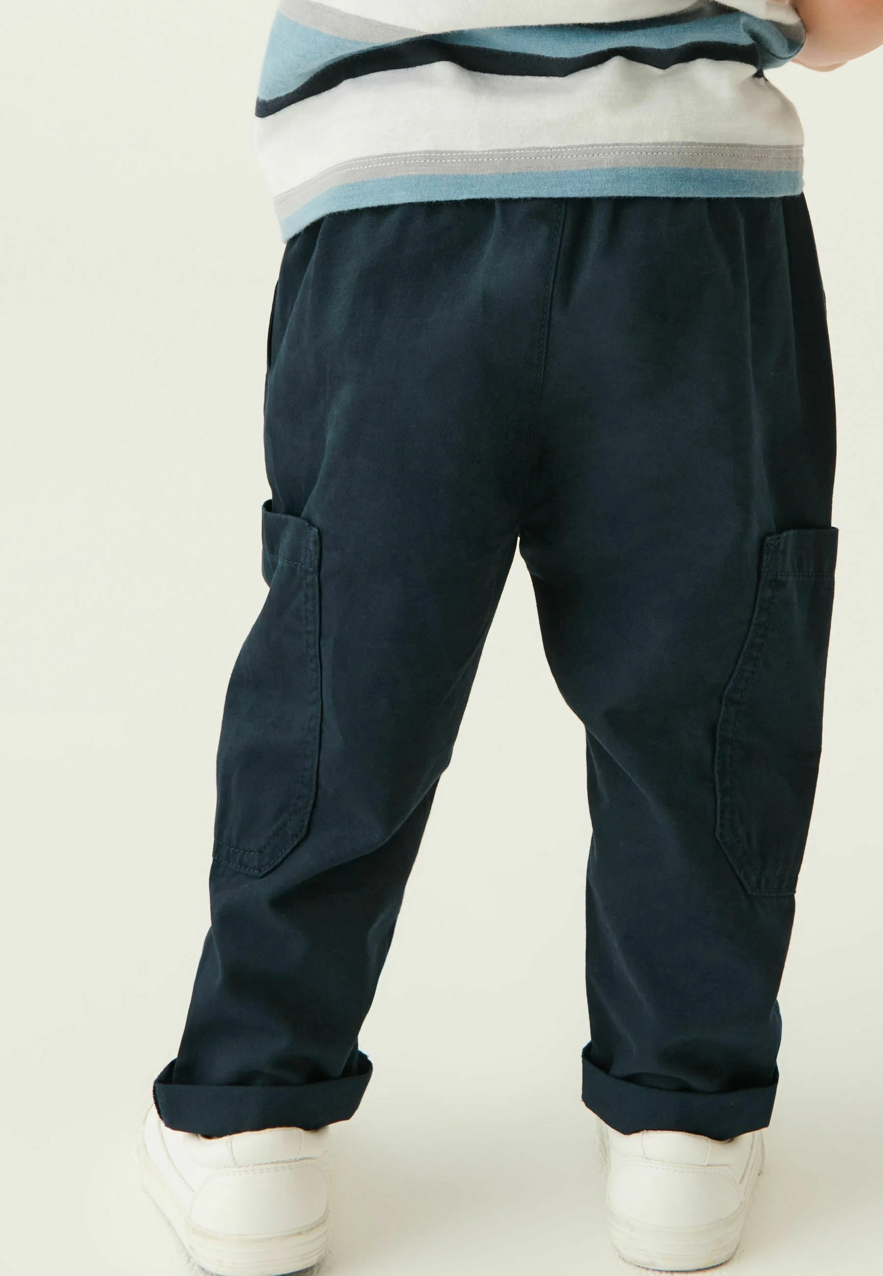 Siguiente SIDE POCKET PULL ON STANDARD - Pantalones cargo