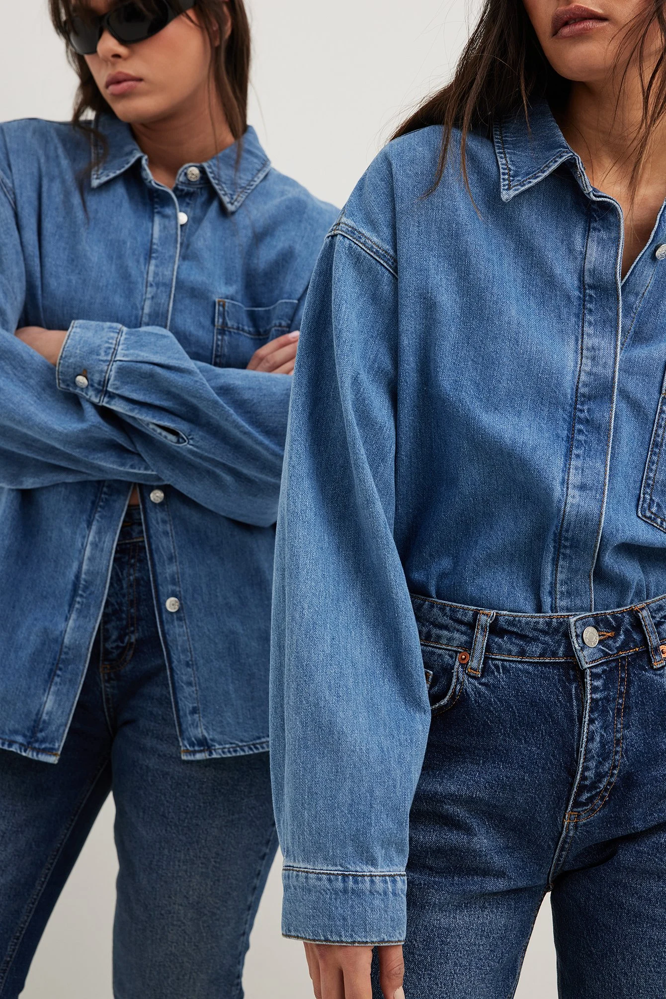 Schlanke Jeans mit mittlerer Taille