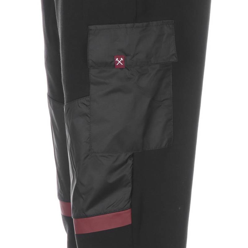 UMBRO West Ham United Icon II Cargo Sweathose Herren