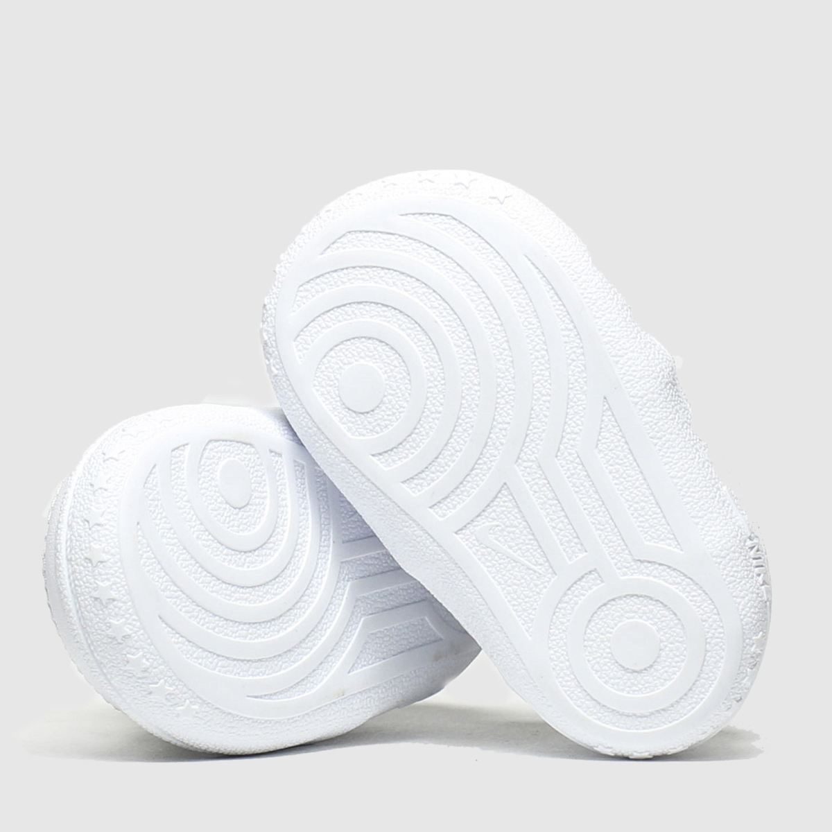 Nike vita Air Force 1 spjälsäng Babysneakers