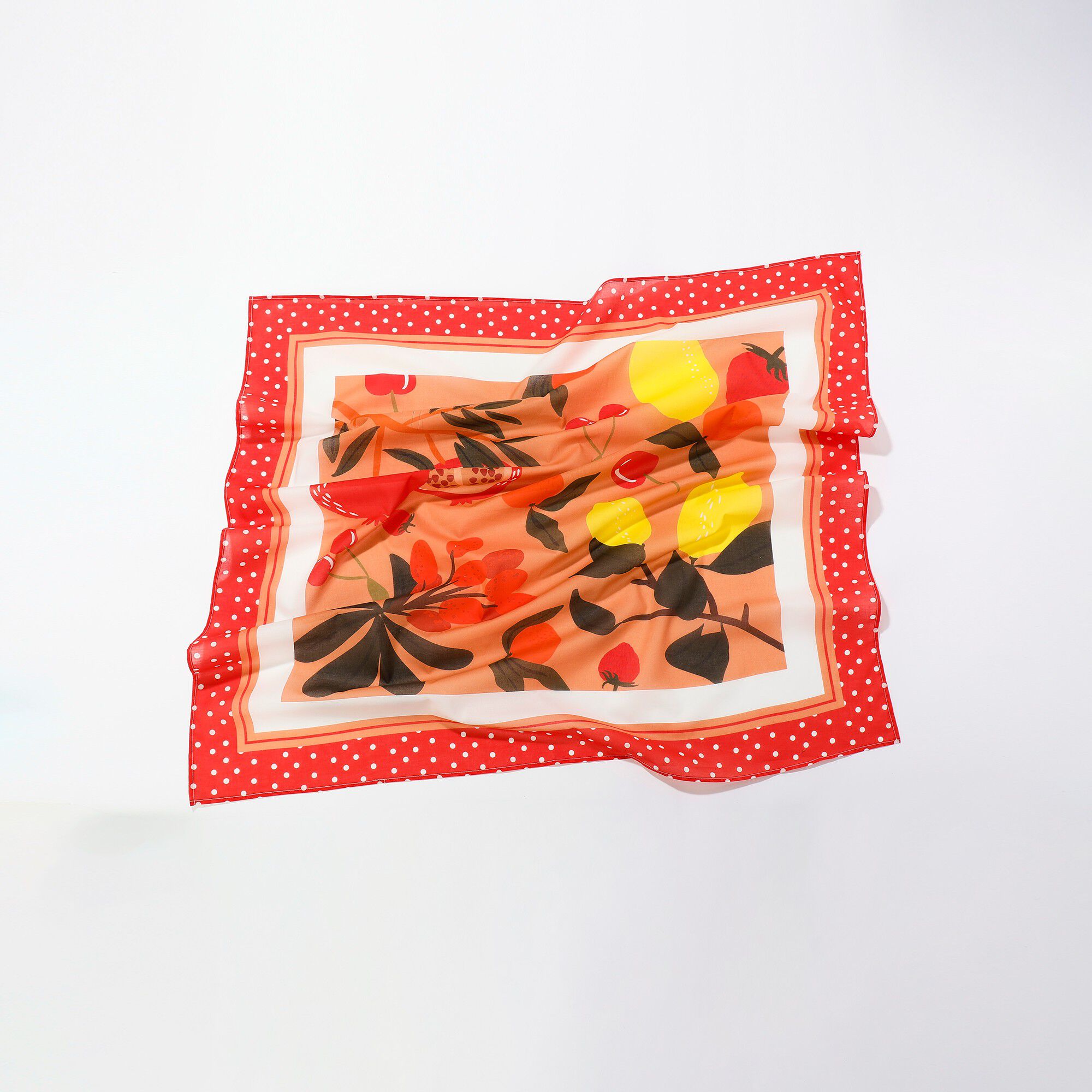 Foulard fabriqué en France imprimé fruits, 100 x 100 cm