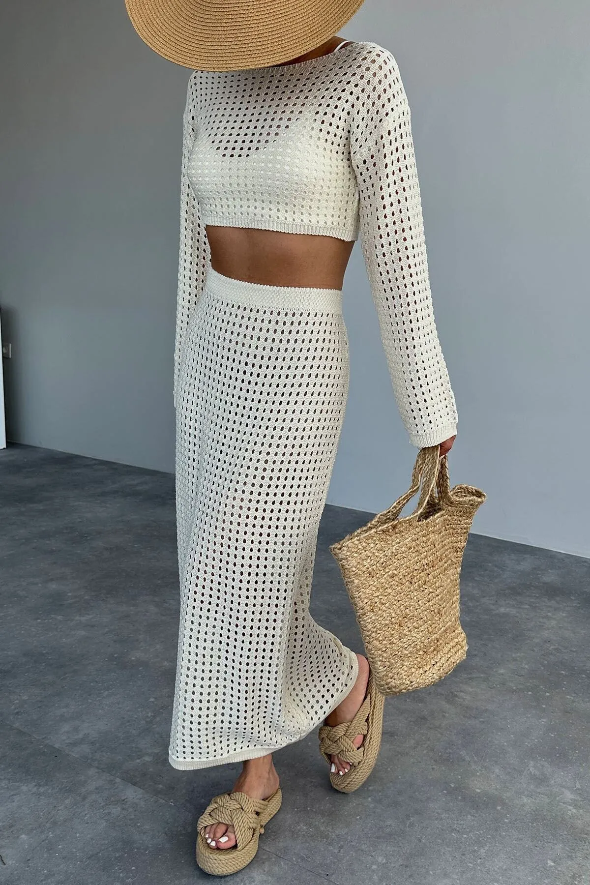 Loopy  Cremefarbenes, durchbrochenes Crop-Rock-Doppelset für Damen