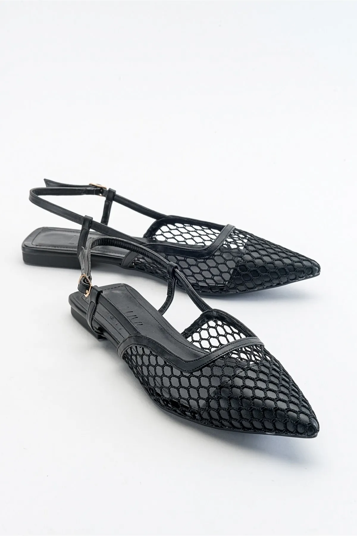 LuviShoes  Brace Black Skin Damensandalen