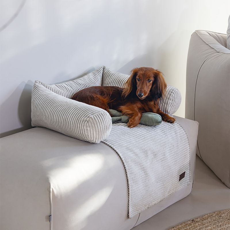 Designed by Lotte Couchkissen Ribbed, hellgrau