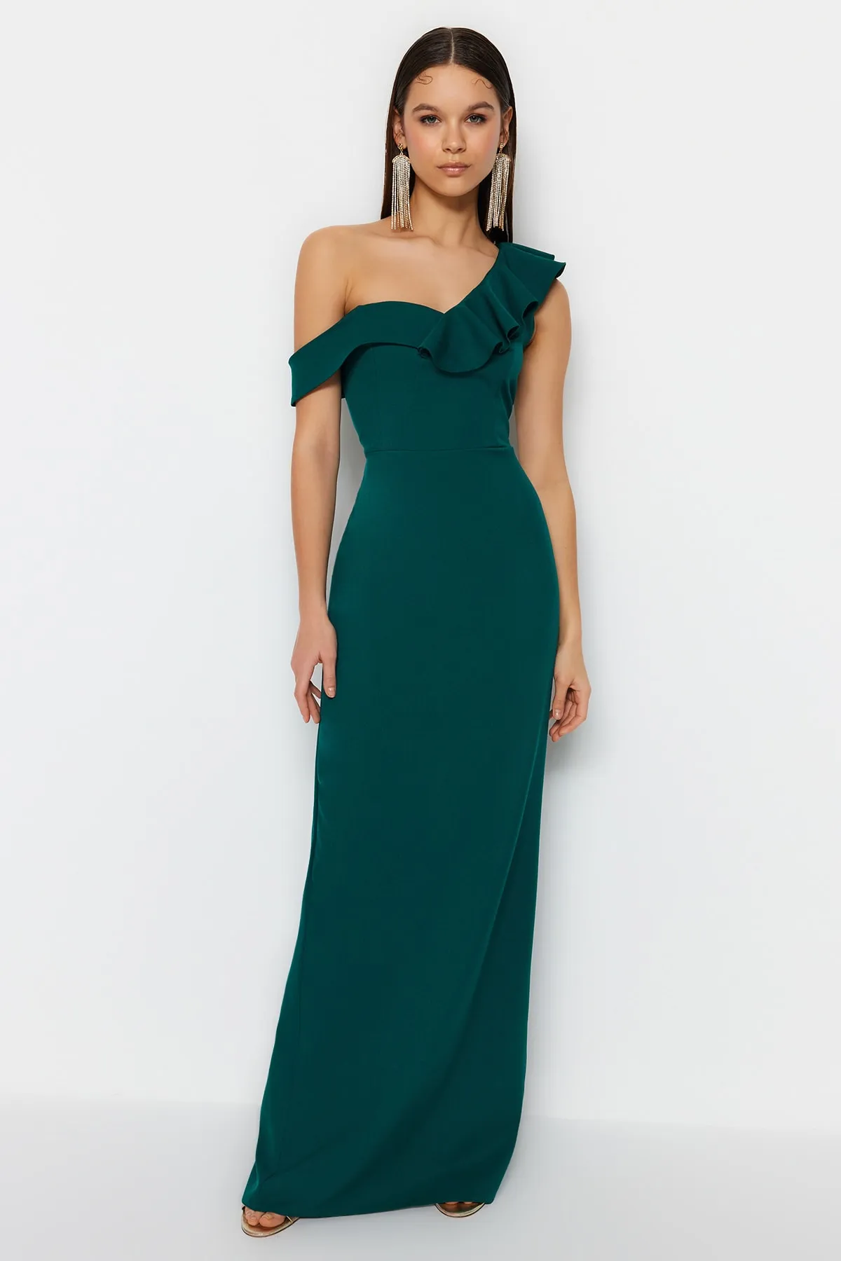 Trendyol Collection  Smaragdgrünes langes Abendkleid mit Kragendetail TPRSS23AE00094