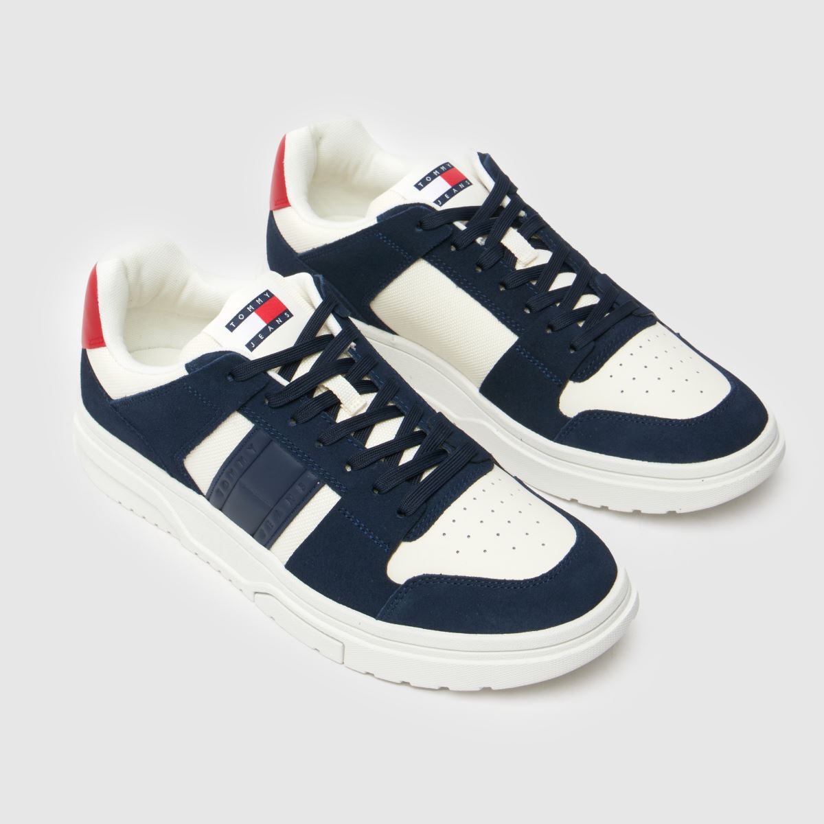 Tommy Jeans brooklyn sportcipő fehér és sötétkék színben
