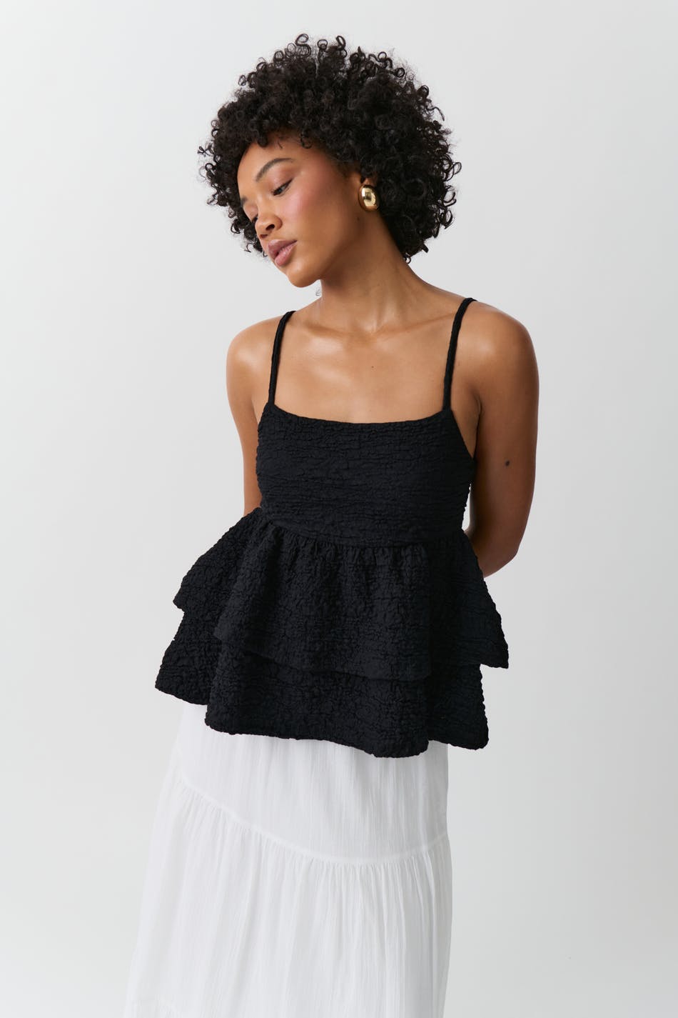Frill singlet