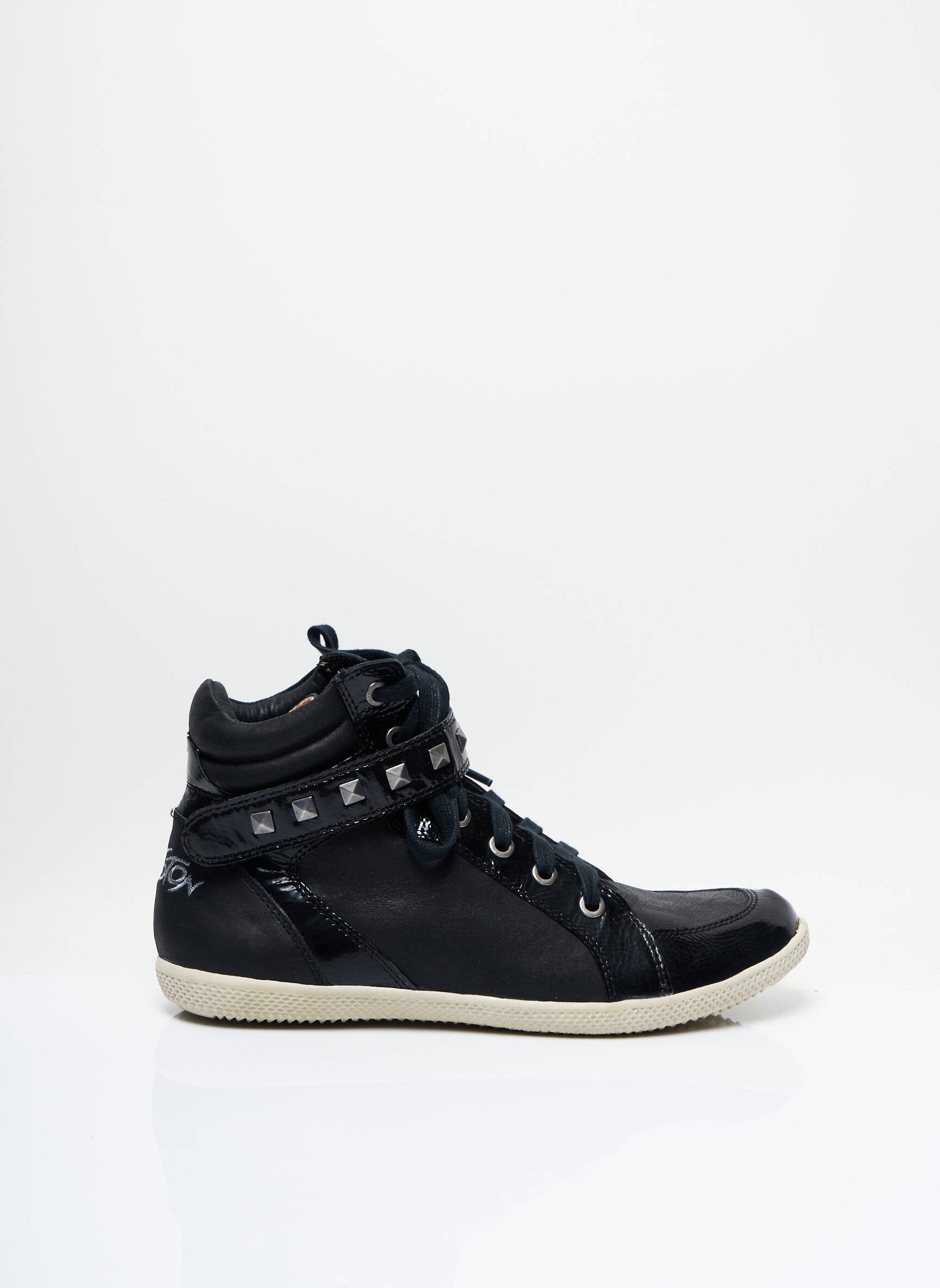 Karston Baskets Femme couleur noir