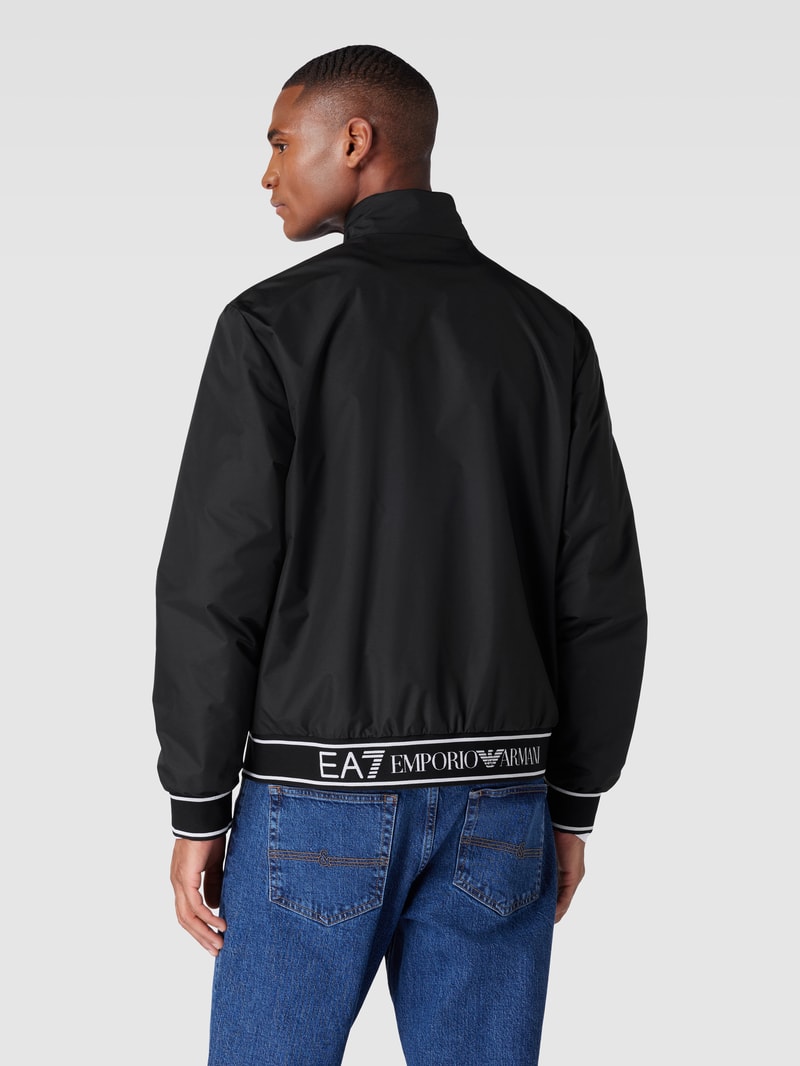 Blouson mit Stehkragen und Zweiwege-Reißverschluss in schwarz