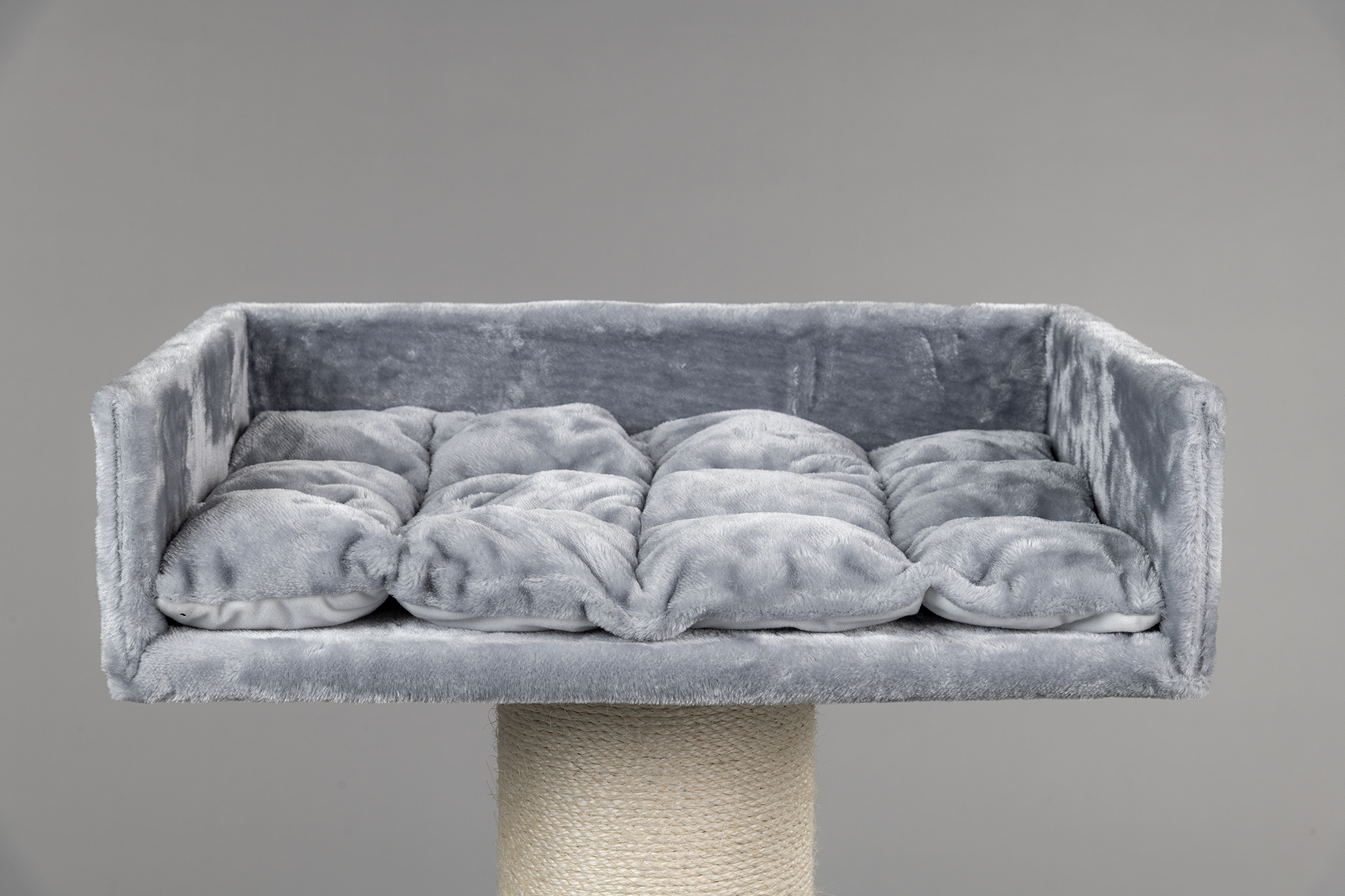 RHR Quality Kratzbäume RHR Quality Kratzbaum Maine Coon Lounge creme/ beige/ grau