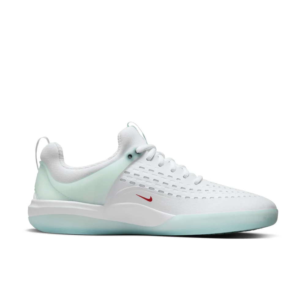 Nike Zoom Nyjah 3 SB DV7896-400 / weiss