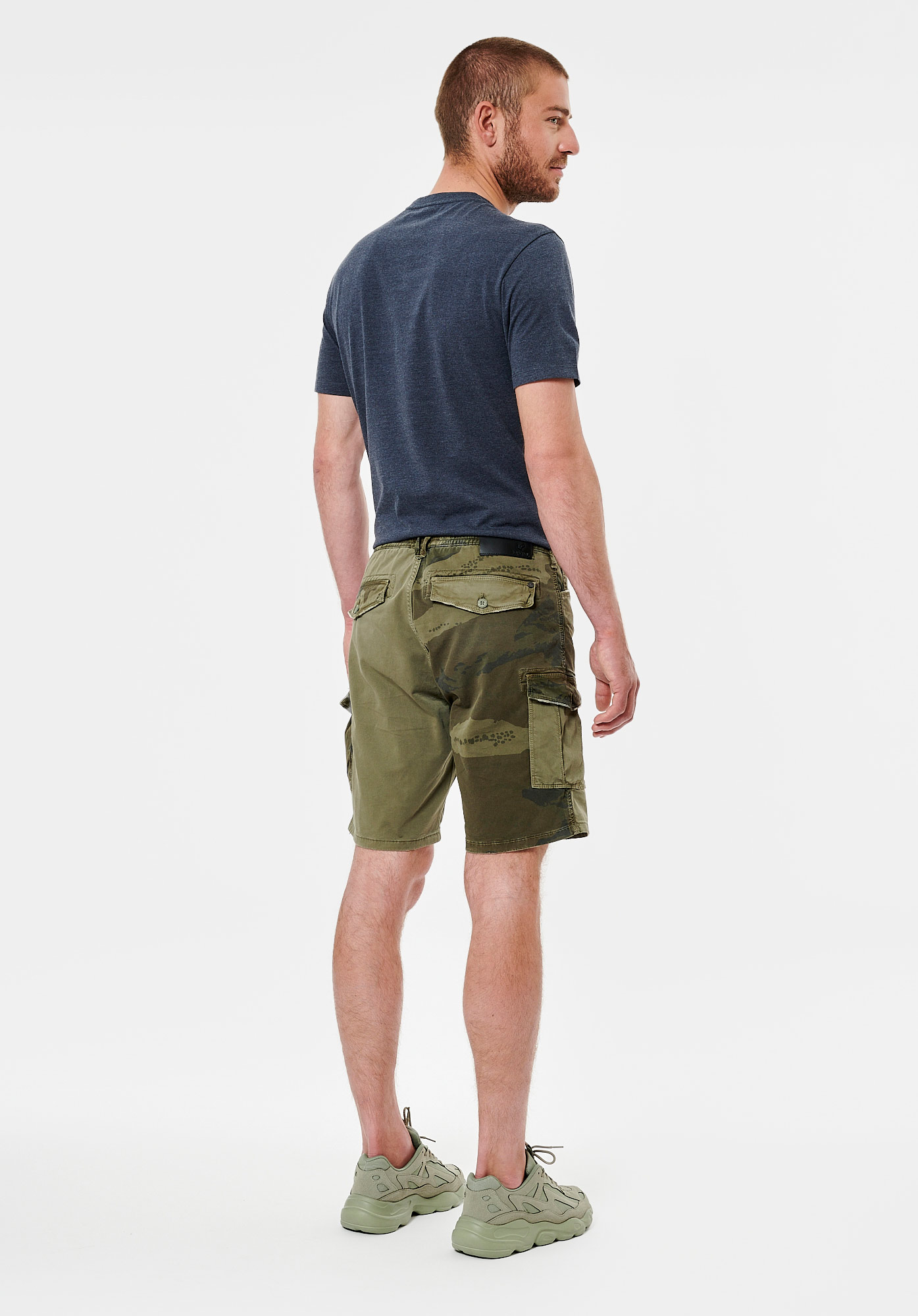 ETHER  Short kaki Homme