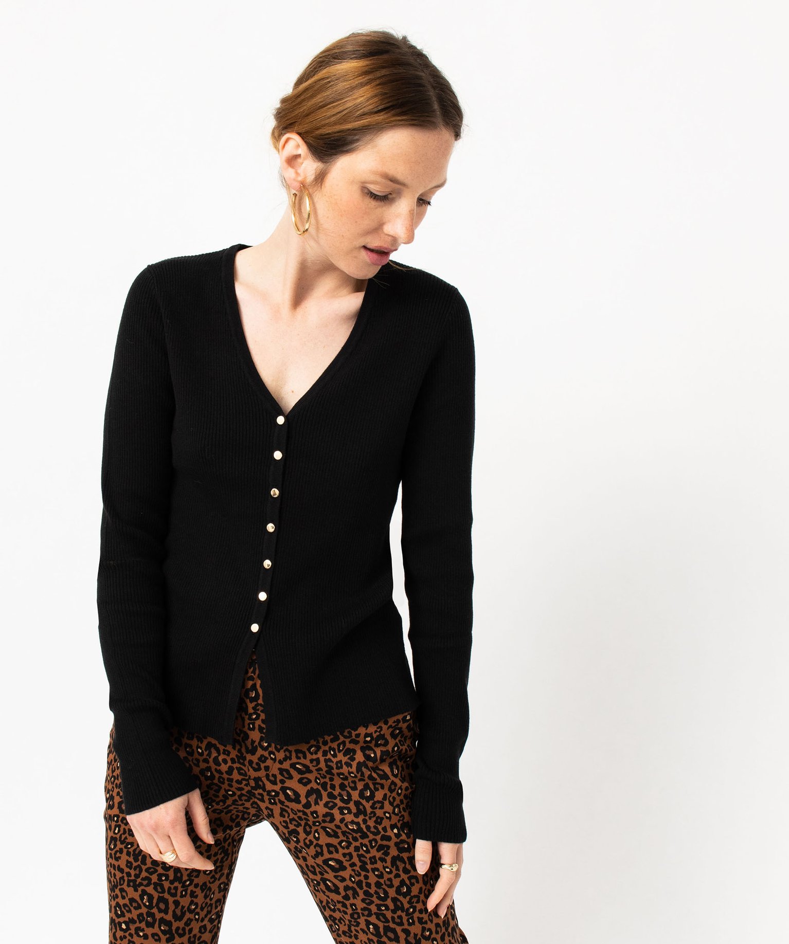 Gilet col V en maille ctelée coupe ajustée femme noir | GEMO