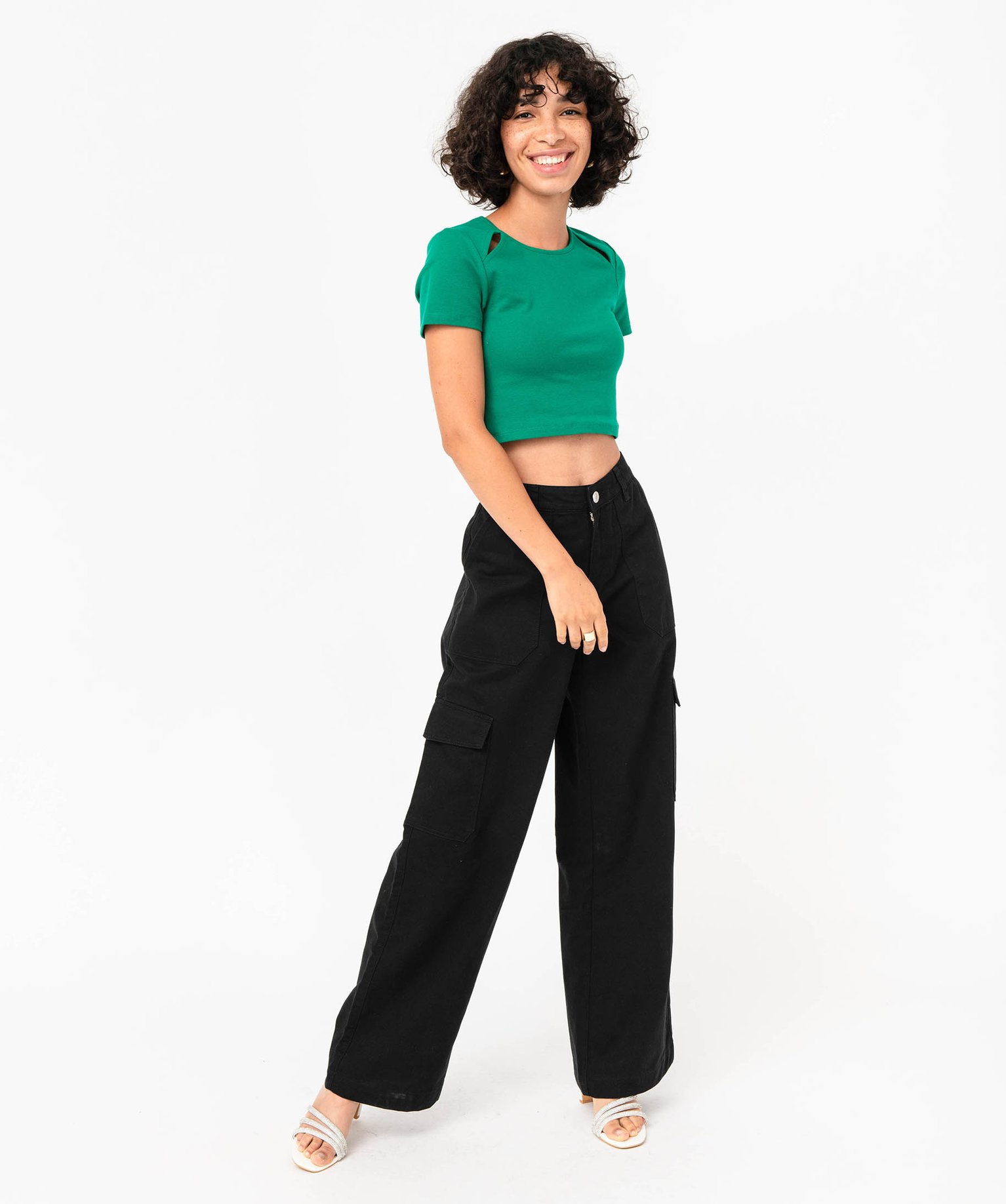 Tee-shirt à manches courtes et col rond coupe courte femme vert | GEMO