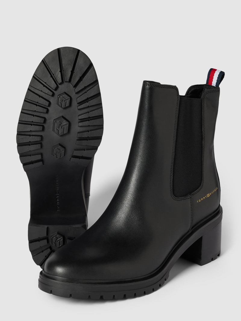 Chelsea Boots aus echtem Leder in schwarz