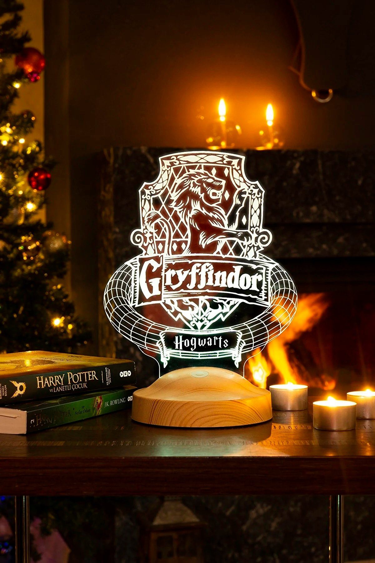 Geschenkelampe LED Nachttischlampe Gryffindor Hogwarts Harry Potter Nachtlicht Geschenke für Kinder, Leuchte 7 Farben fest integriert, Freunde