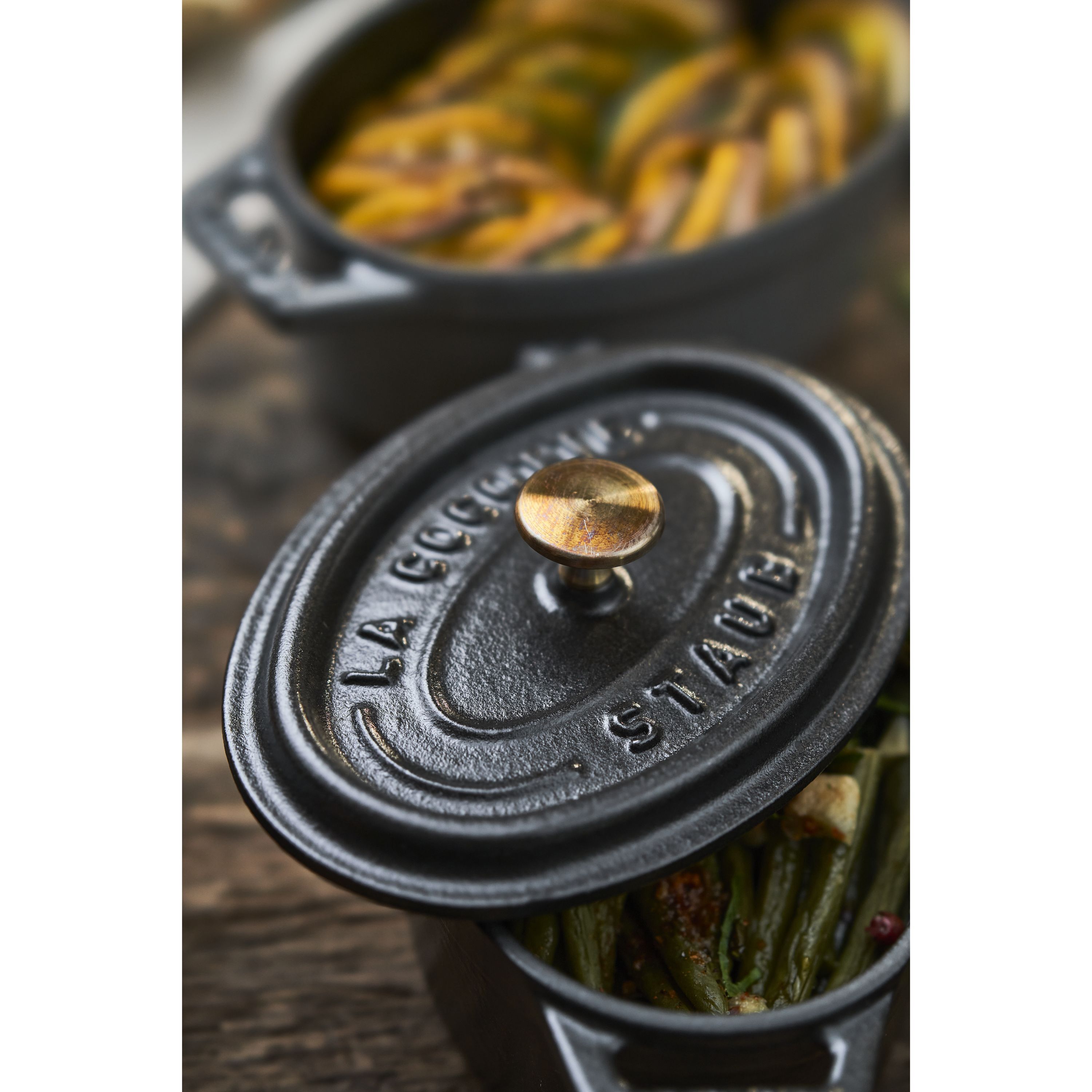 Cocotte 15 cm, oval, Schwarz, Gusseisen