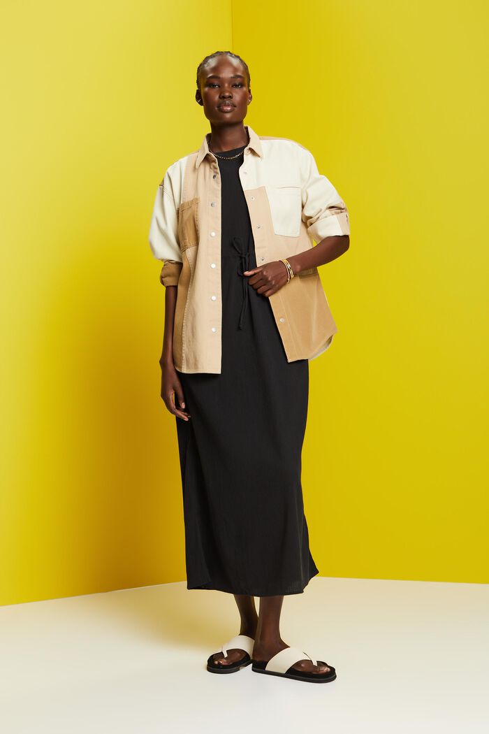 Maxikleid in Crinkle-Optik