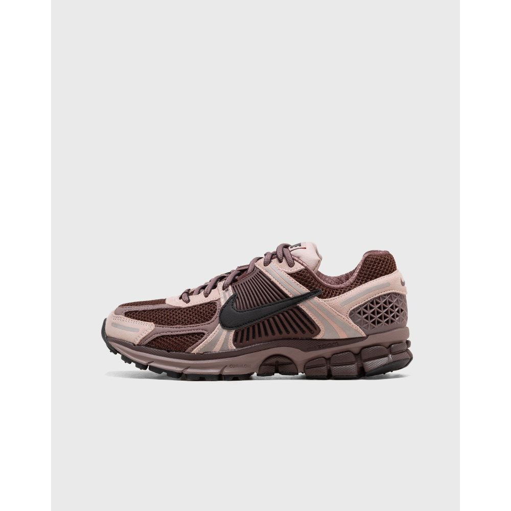 Nike WMNS Zoom Vomero 5 FV1166-200 / braun