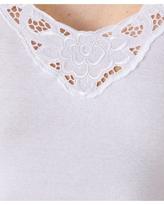 Tee-shirt Essential guipure florale
