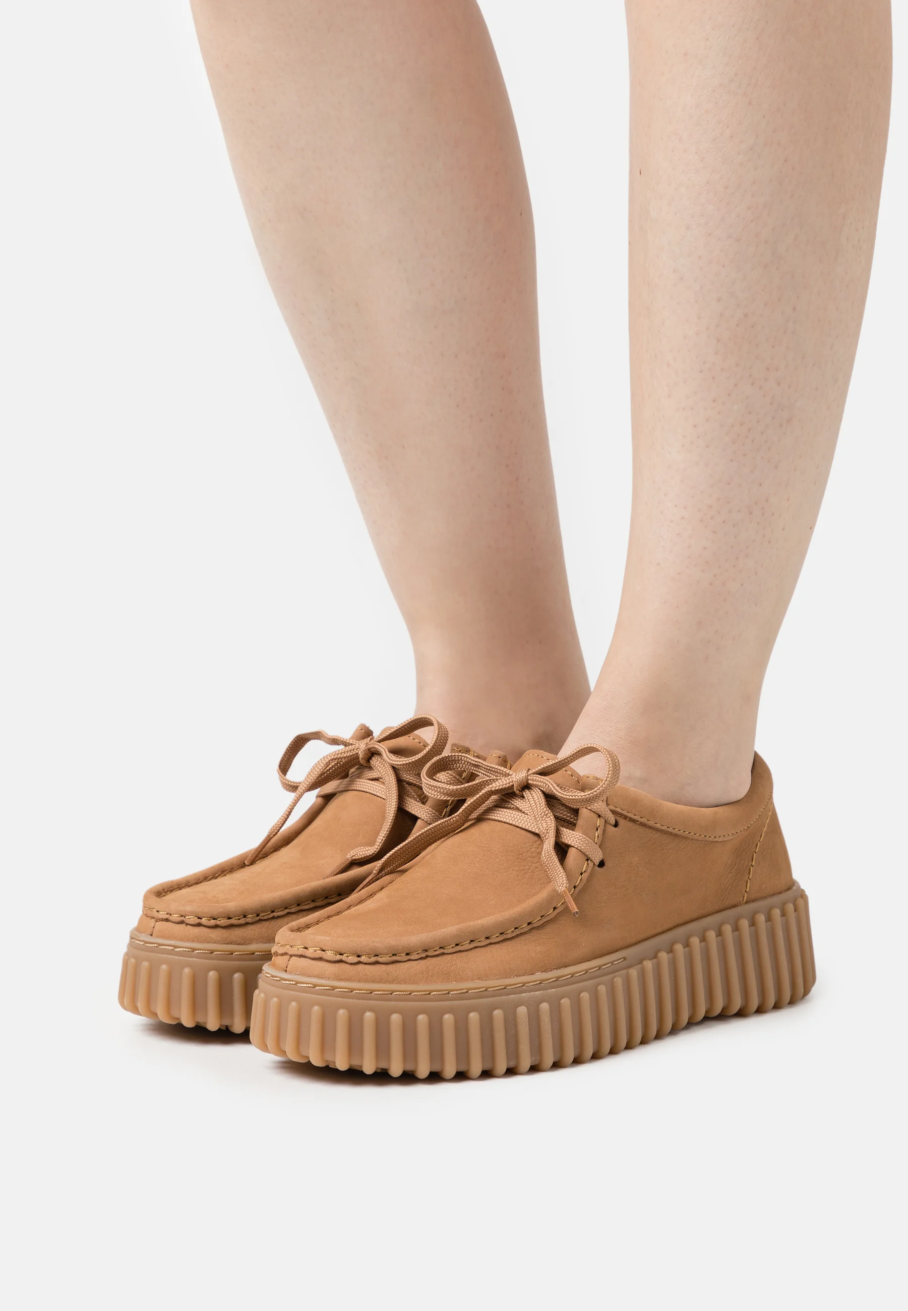 Clarks TORHILL BEE - Zapatos deportivos con cordones