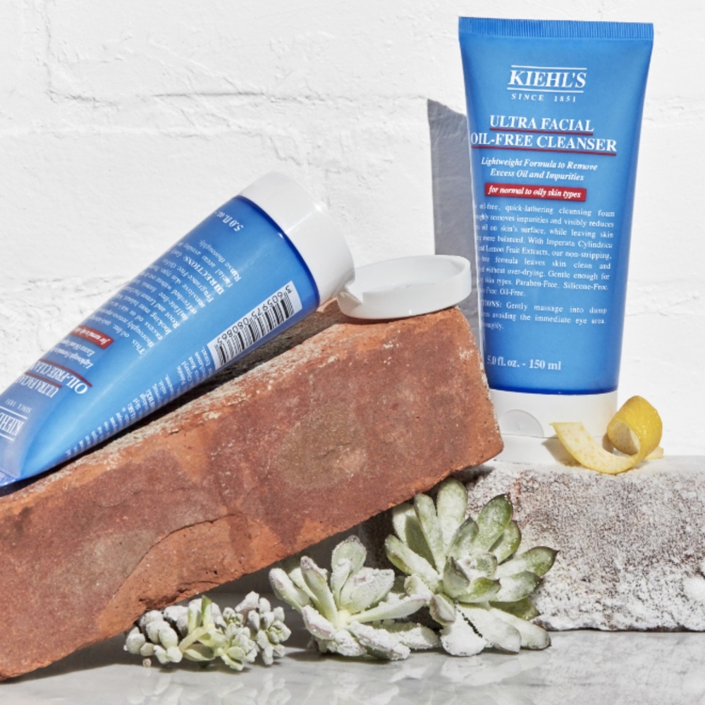 kiehl's Ultra Facial Oil-Free Cleanser Nettoyant visage sans corps gras pour peaux normales à grasses