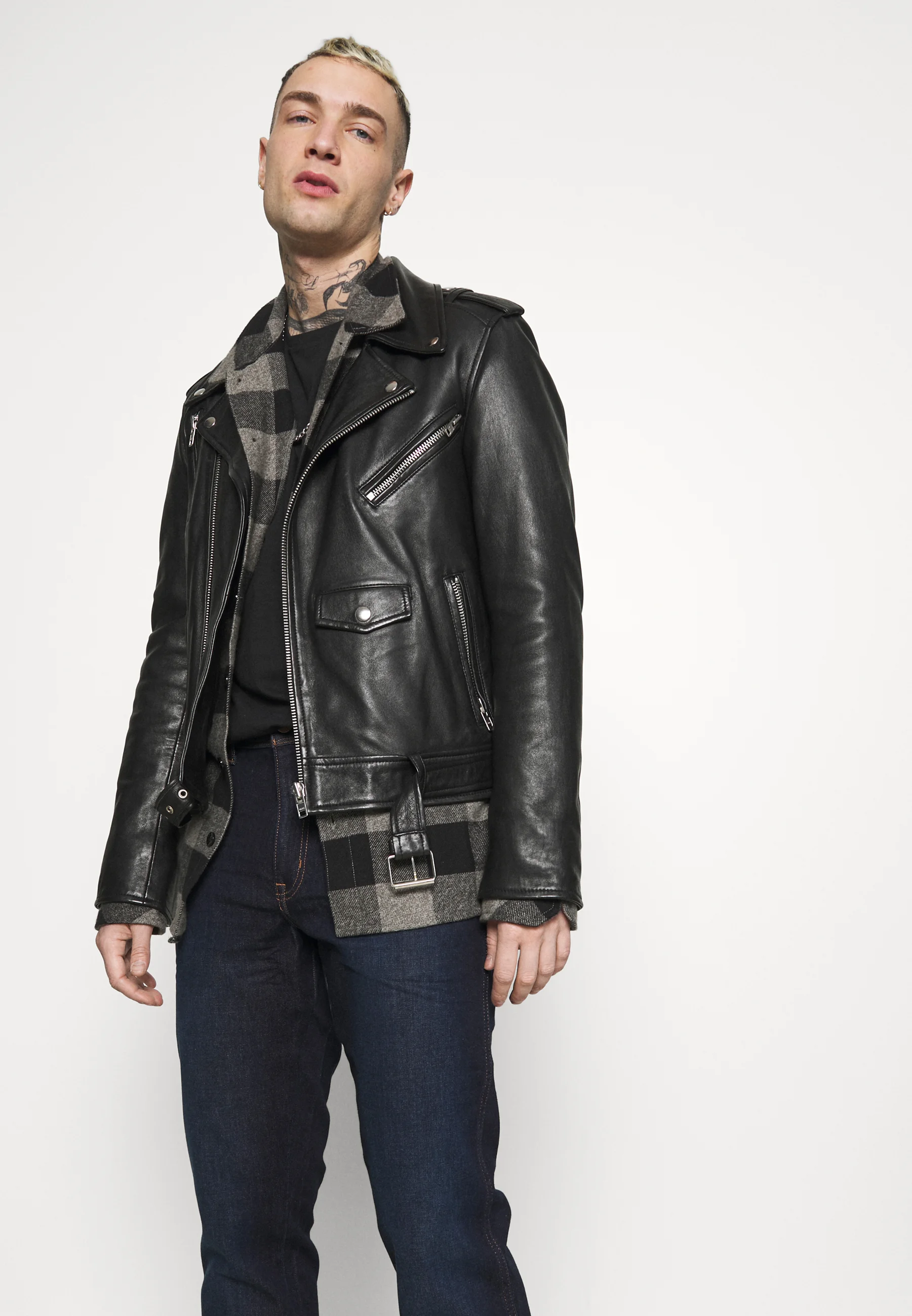 Wrangler TEXAS SLIM - Vaqueros pitillo