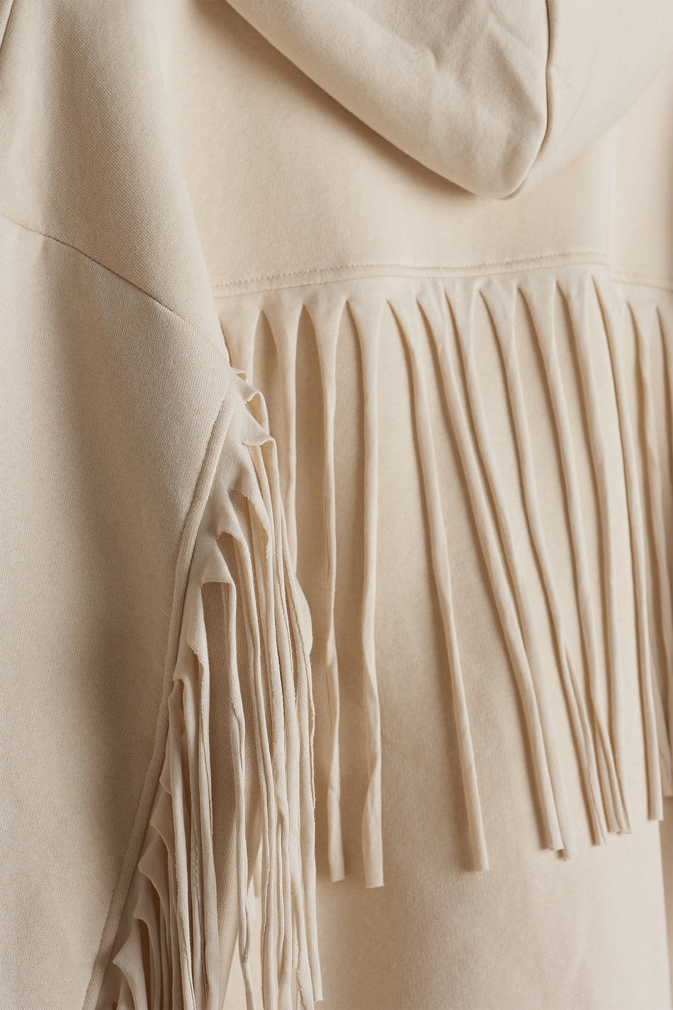 Geri fringe hood