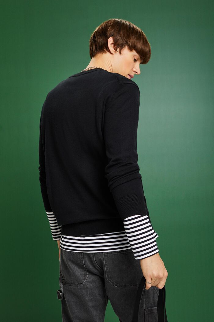 Strickpullover mit Rundhalsausschnitt
