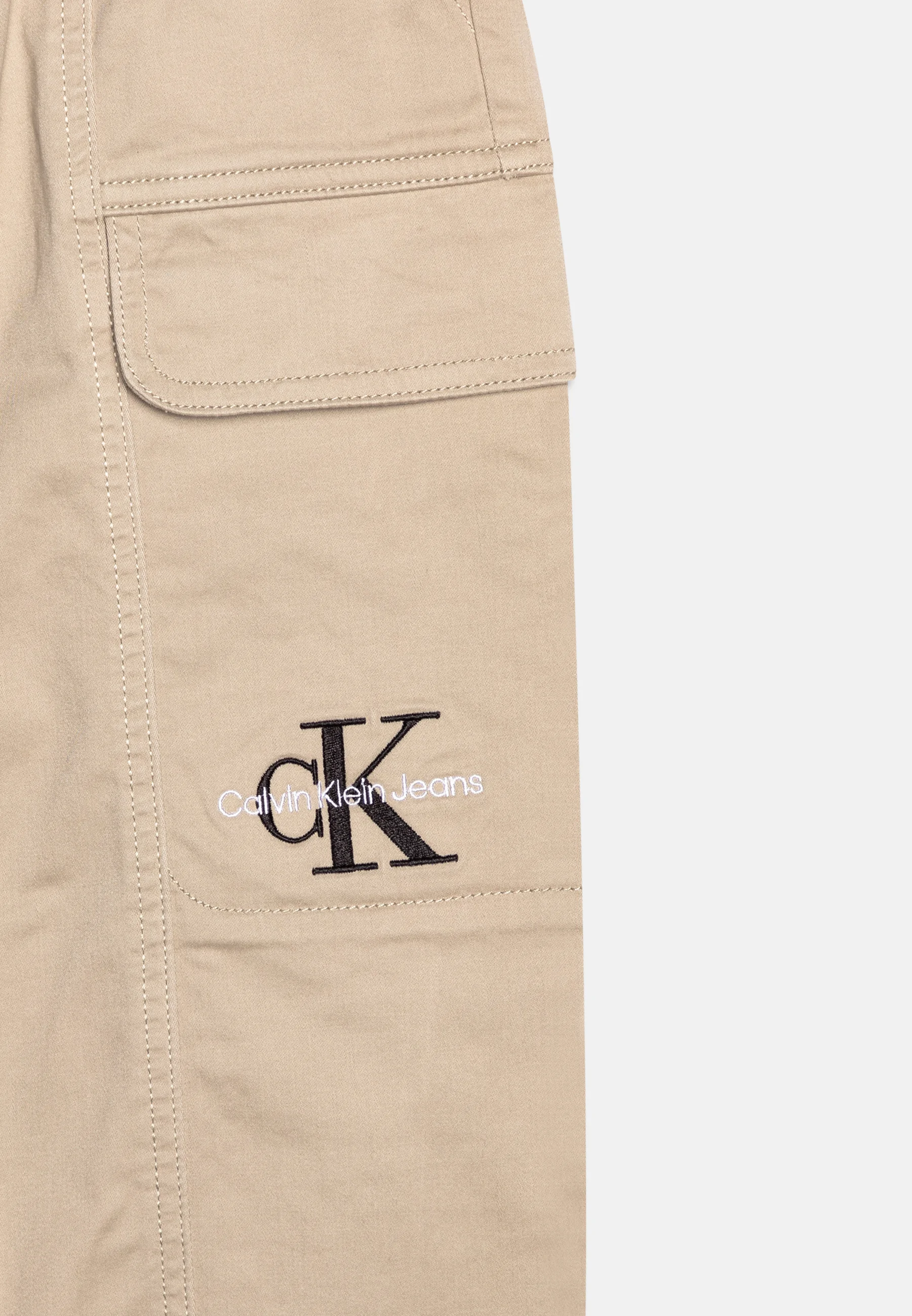 Pantalones de satén Calvin Klein Jeans - Pantalones cargo
