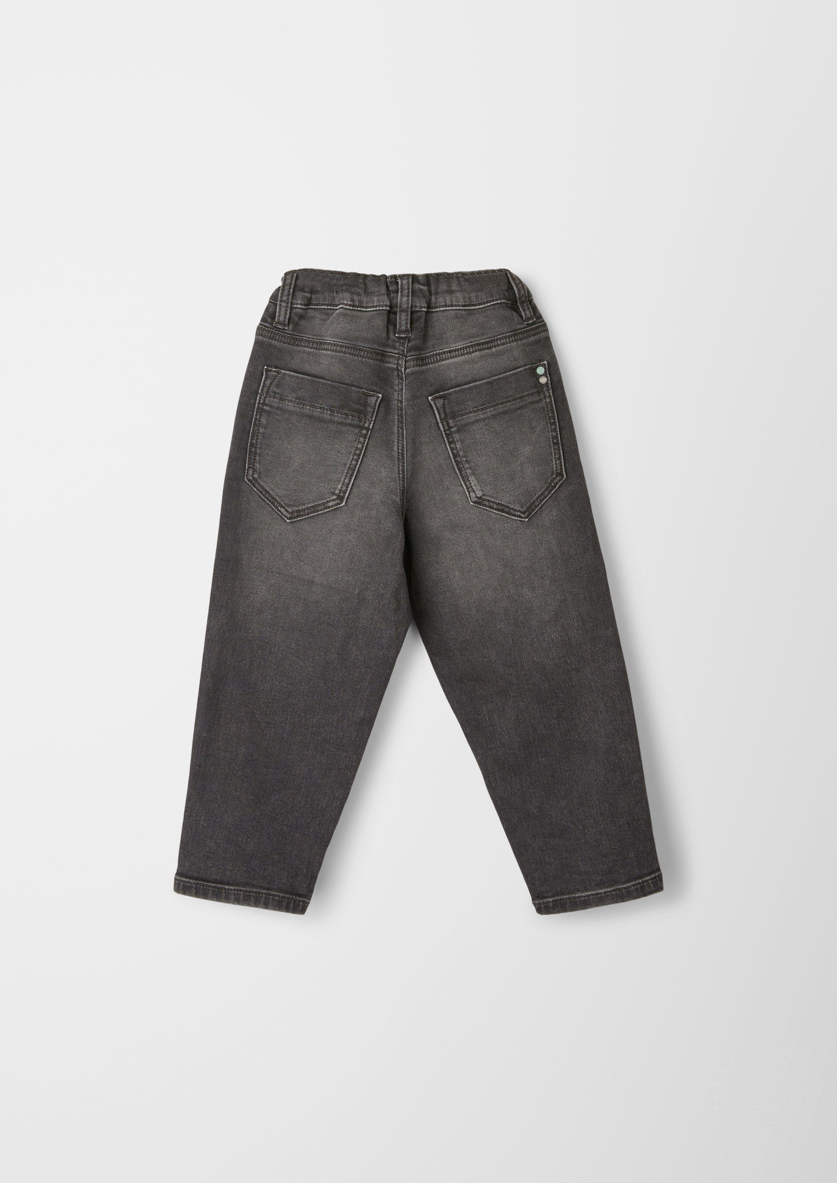 s.Oliver 5-Pocket-Jeans Jeans / Relaxed Fit / Mid Rise / Tapered Leg Waschung