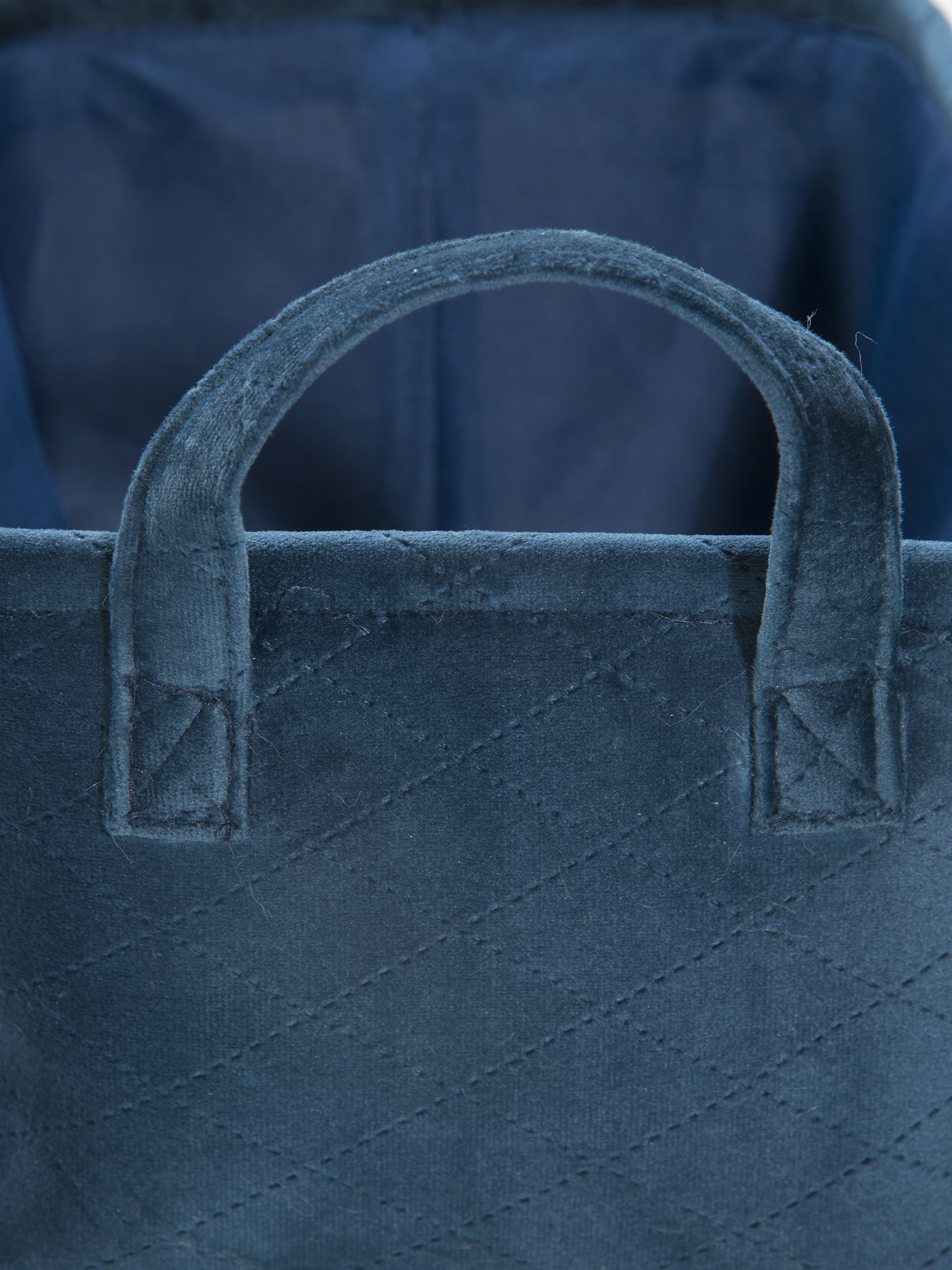 Vjelta Korb, Blau