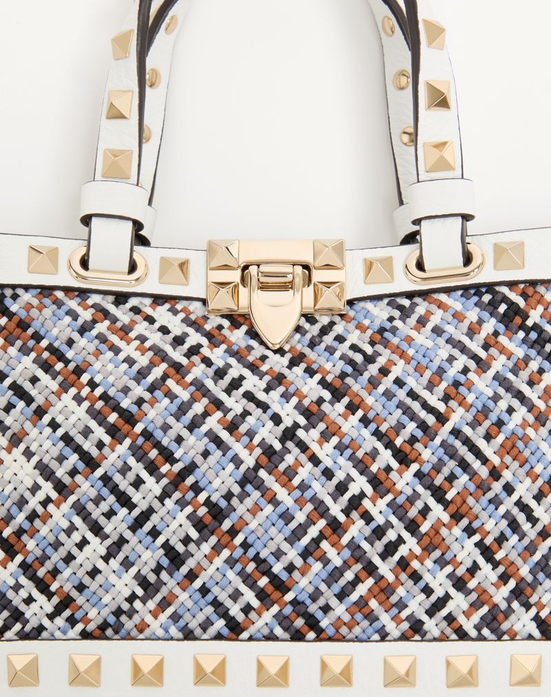Bolsa de compras mini Valentino Garavani Rockstud em tecido trançado